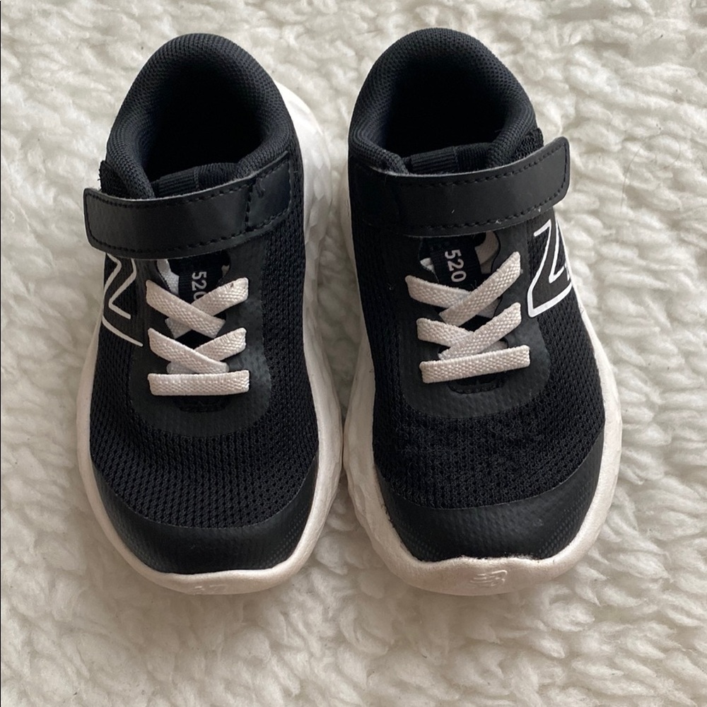 New Balance Black and White Sneakers with Velcro Strap